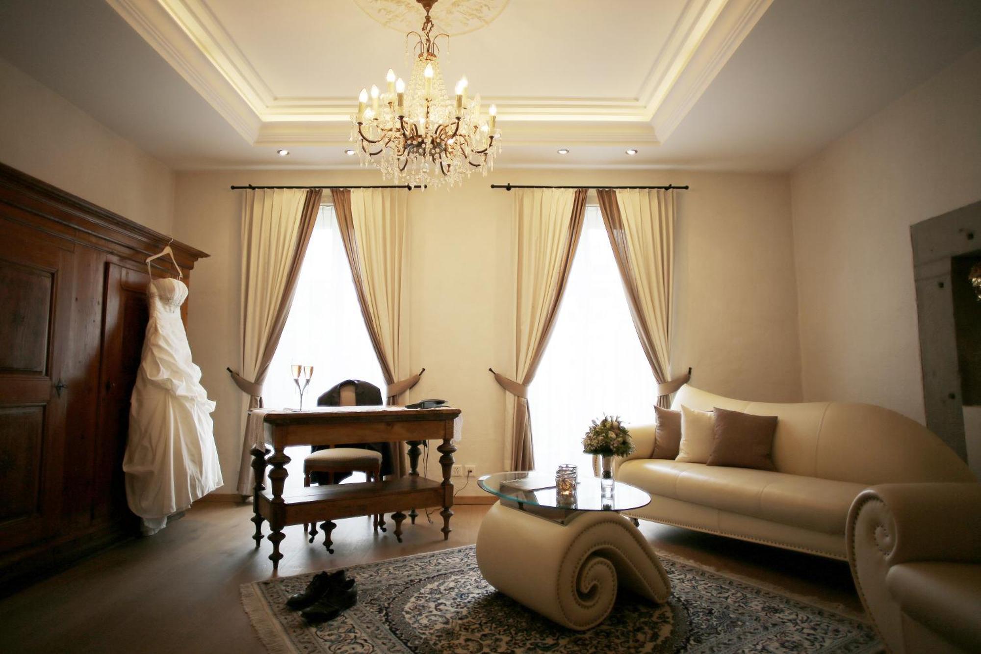 Romantik Hotel Landhaus Liebefeld Koniz Bagian luar foto